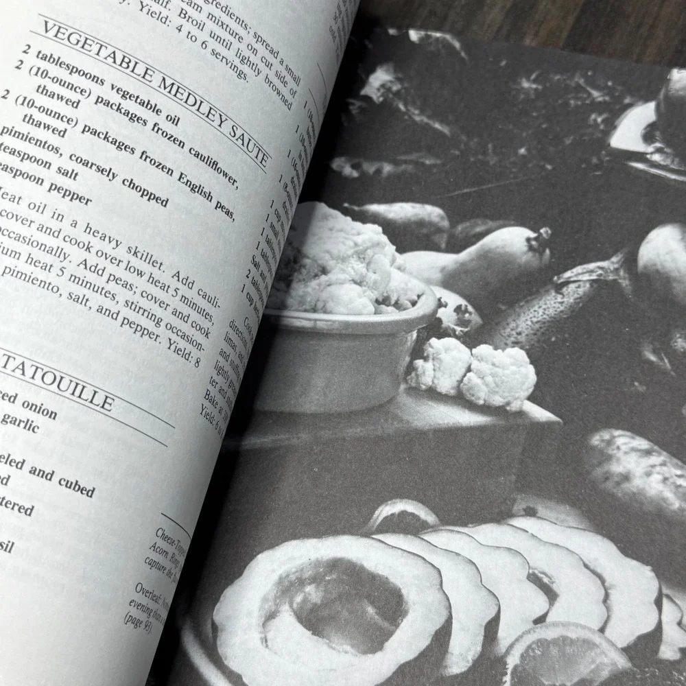 Country Living Recipes Cookbook Jean Wickstrom Liles Vintage Cooking‎